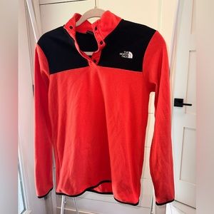 The North Face 1/4 Button Pullover